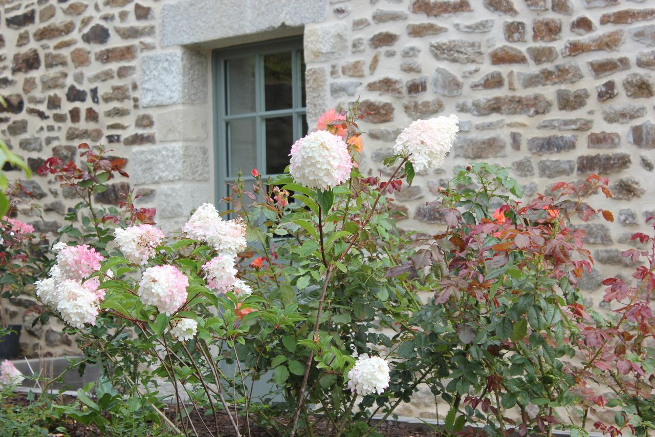 Bed and Breakfast Les Jardins De La Matz Plouer-sur-Rance Екстер'єр фото